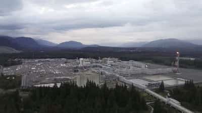 Image for Exclusive-Shell, Mitsubishi exploring sale options for their stakes in LNG Canada, sources say