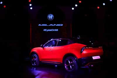 Image for Stellantis sees greater tariff impact after $2.7 billion first-half loss