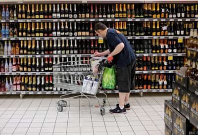 Image for Italian antitrust regulator to investigate role of large retailers in food sector