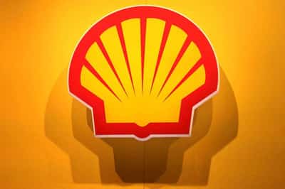 Image for Shell flags chemicals and products unit loss, raising doubts over $3.5 billion buyback