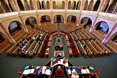 Image for Hungary government to draw up plans to protect jobs after US-EU trade deal