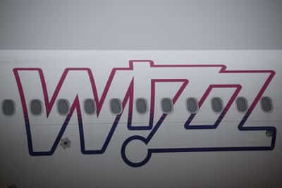 Image for Budget carrier Wizz Air seeks US approval for UK-US flights after Mideast retreat