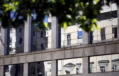 Image for Italy lawmakers revive state claim on central bank's $300 billion gold pile