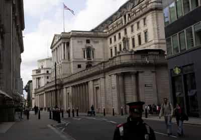 Image for Bank of England to keep rates on hold while it gauges impact of Iran war