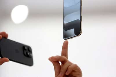 Image for Apple CEO forecasts holiday quarter iPhone sales that top Wall Street estimates