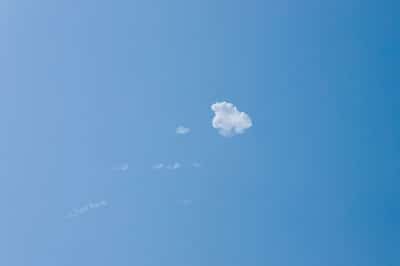 Image for Russia suspends flights to Iran and Israel