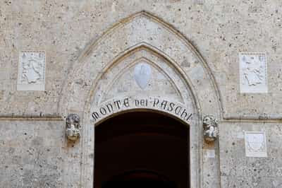 Image for Monte dei Paschi's board to challenge CEO's role, sources say