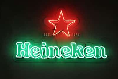 Image for Heineken CEO, facing slow sales and unsatisfied investors, steps down