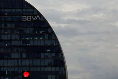 Image for BBVA sees higher lending income in its main markets in Mexico and Spain