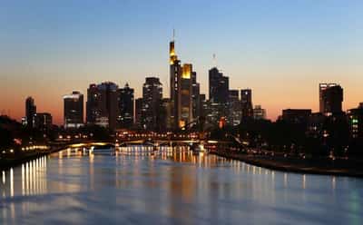 Image for European second-quarter corporate profits expected to fall 0.7%