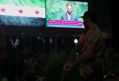 Image for US, Britain remove sanctions on Syria's president