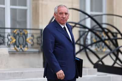 Image for French government risks collapse with budget confidence vote in September