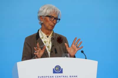 Image for ECB's Lagarde signals no rush to rescue France on bond market